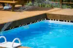 Piscine hors-sol en bois : une option élégante pour votre jardin !